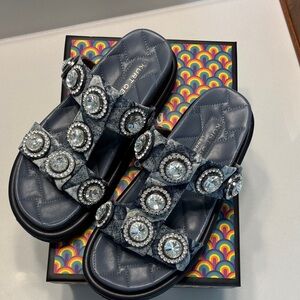 Kurt Geiger Orson Crystal sandal 8.5